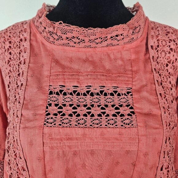 Universal Thread Women's Size 4X Rust Lace Boho Tunic Top Button Closure Casual - Picture 11 of 11